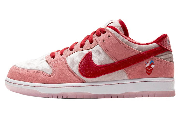 StrangeLove x Nike SB Dunk Low Valentine's Day CT2552-800