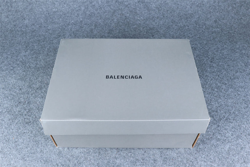 Balenciaga Wmns Runner Sneaker 'Worn-Out - White Green Blue'
